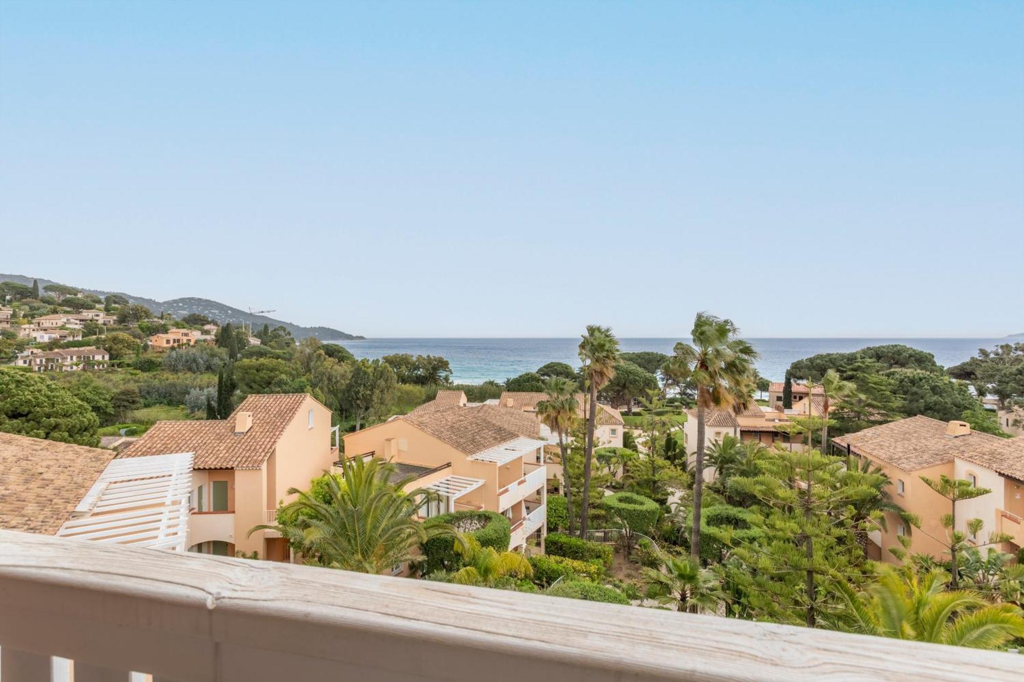 Residence Pierre & Vacances L'Anse De Pramousquier Le Lavandou Exterior foto
